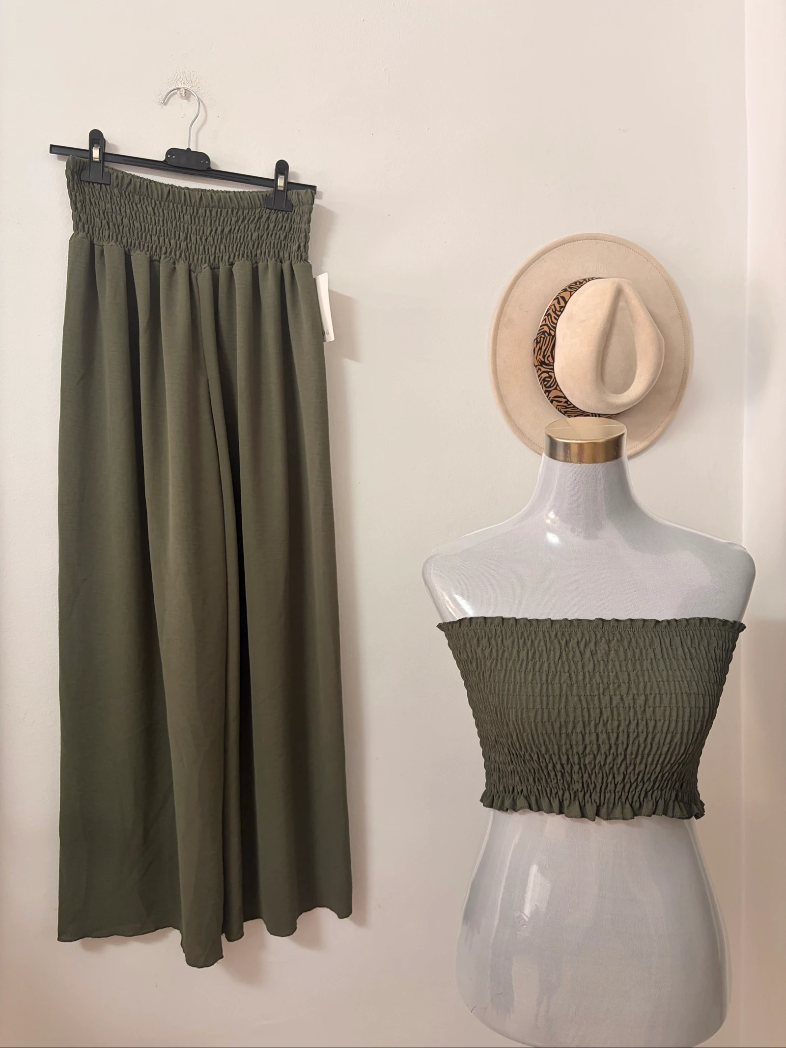 Conjunto SÁHARA VERDE  – photo 2